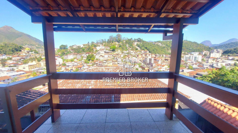 Imagem Casa com 3 Quartos à Venda, 166 m² em Tijuca - Teresópolis Imagem Casa com 3 Quartos à Venda, 166 m² em Tijuca - Teresópolis