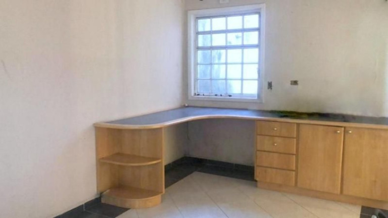 Imagem Casa com 3 Quartos à Venda, 450 m² em Vila Lisboa - Carapicuíba Imagem Casa com 3 Quartos à Venda, 450 m² em Vila Lisboa - Carapicuíba