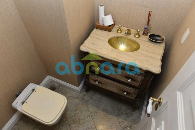 Imagem Apartamento com 4 Quartos à Venda, 231 m² em Gávea - Rio De Janeiro Imagem Apartamento com 4 Quartos à Venda, 231 m² em Gávea - Rio De Janeiro