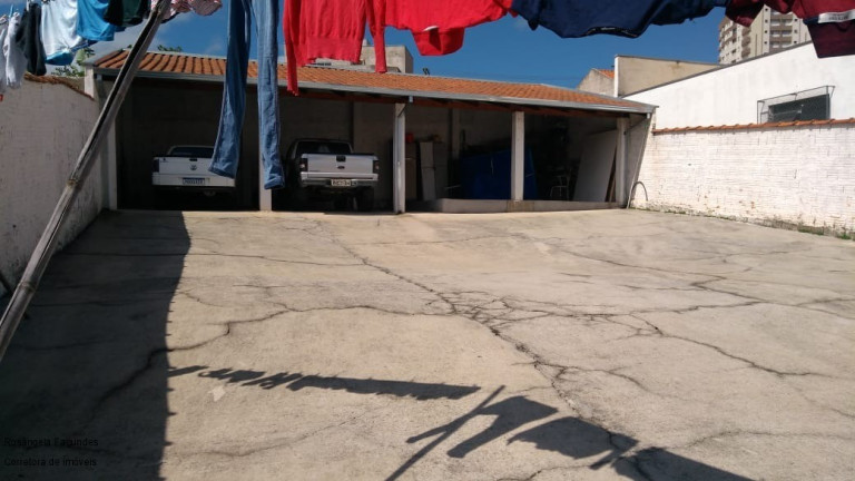 Imagem Casa com 3 Quartos à Venda, 200 m² em Jardim Country Club - Poços De Caldas