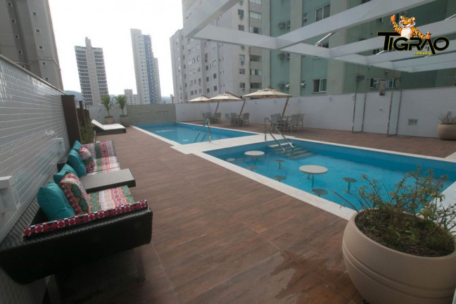 Imagem Apartamento com 3 Quartos à Venda, 129 m² em Centro - Balneário Camboriú Imagem Apartamento com 3 Quartos à Venda, 129 m² em Centro - Balneário Camboriú