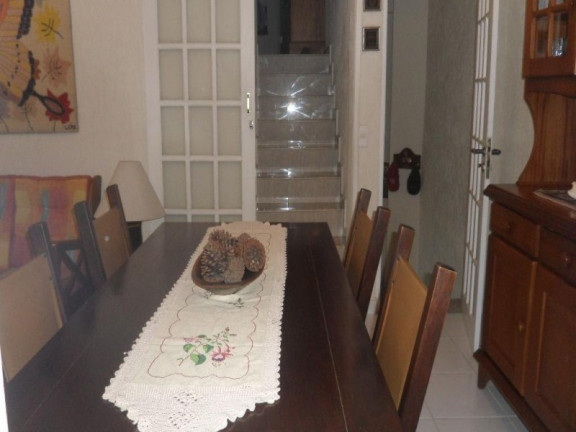 Imagem Imóvel com 3 Quartos à Venda, 240 m² em Balneário Guarujá - Guarujá Imagem Imóvel com 3 Quartos à Venda, 240 m² em Balneário Guarujá - Guarujá