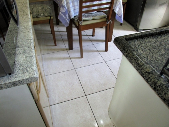 Imagem Apartamento com 3 Quartos à Venda, 80 m² em Marapé - Santos