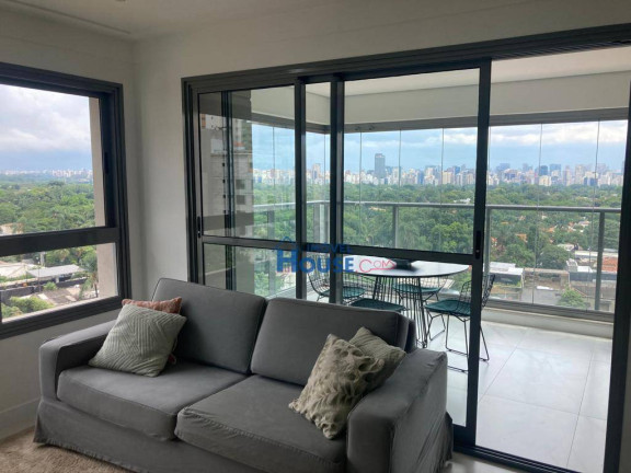 Apartamento com 2 Quartos à Venda, 70 m² em Jardins - São Paulo