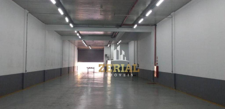Galpão à Venda ou Locação, 1.150 m² em Nova Gerty - São Caetano Do Sul