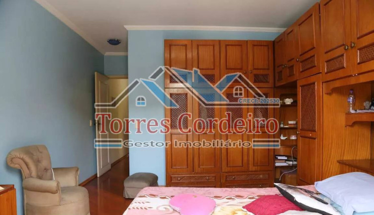 Imagem Sobrado com 3 Quartos à Venda, 180 m² em Parque Monte Alegre - Taboão Da Serra