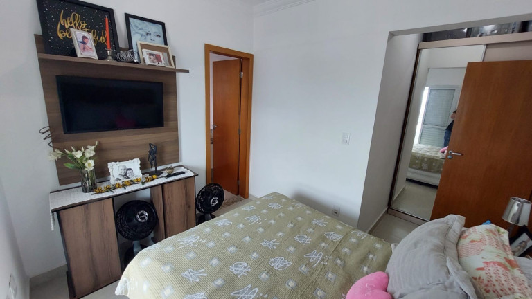 Imagem Imóvel com 3 Quartos à Venda, 165 m² em Mirim - Praia Grande Imagem Imóvel com 3 Quartos à Venda, 165 m² em Mirim - Praia Grande
