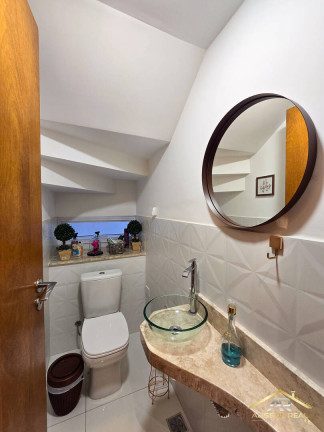 Imagem Sobrado com 3 Quartos à Venda, 134 m² em Umuarama - Osasco Imagem Sobrado com 3 Quartos à Venda, 134 m² em Umuarama - Osasco