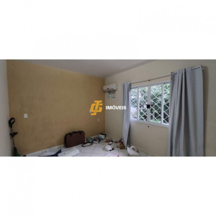 Imagem Casa com 3 Quartos à Venda, 160 m² em Centro - Camboriú Imagem Casa com 3 Quartos à Venda, 160 m² em Centro - Camboriú