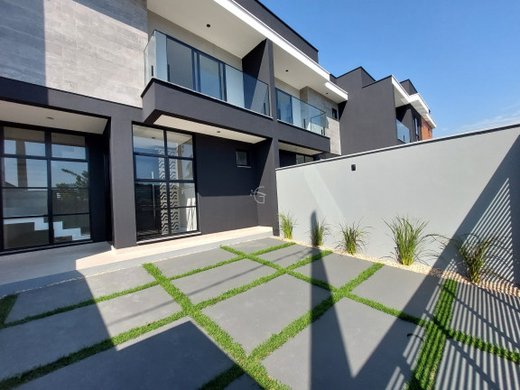 Imagem Casa com 3 Quartos à Venda, 108 m² em Saguaçu - Joinville Imagem Casa com 3 Quartos à Venda, 108 m² em Saguaçu - Joinville
