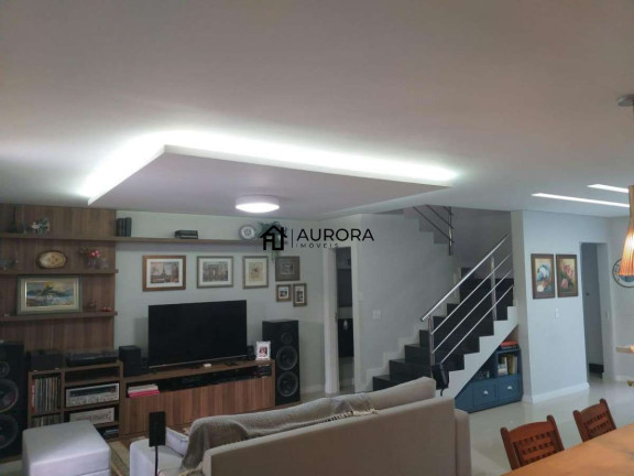 Imagem Apartamento com 3 Quartos à Venda, 215 m² em Centro - Balneário Camboriú Imagem Apartamento com 3 Quartos à Venda, 215 m² em Centro - Balneário Camboriú