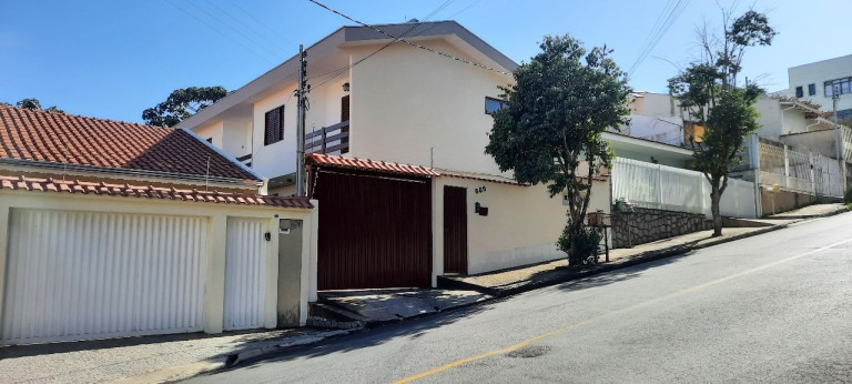 Casa com 3 Quartos à Venda, 91 m² em Santa ângela - Poços De Caldas