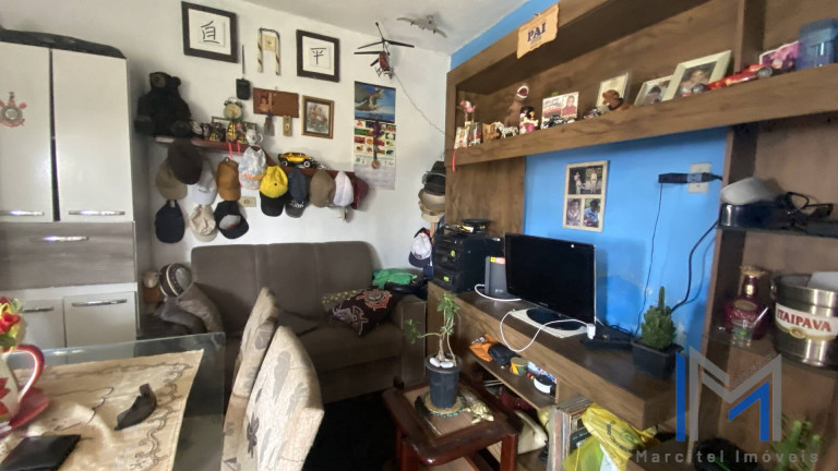 Imagem Casa com 3 Quartos à Venda, 250 m² em Vila Iza - Carapicuíba