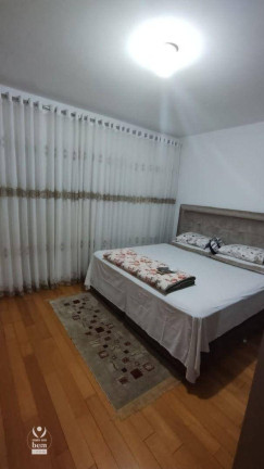 Imagem Sobrado com 4 Quartos à Venda, 202 m² em Cajuru - Curitiba