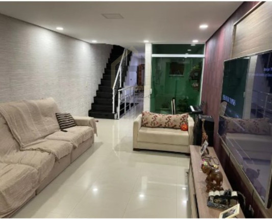 Imagem Casa com 3 Quartos à Venda, 250 m² em Vila Assunção - Santo André