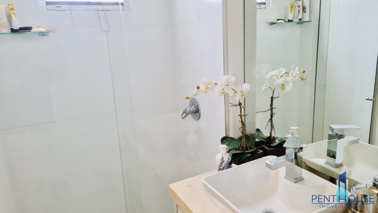 Imagem Apartamento com 3 Quartos à Venda, 152 m² em Centro - Balneário Camboriú Imagem Apartamento com 3 Quartos à Venda, 152 m² em Centro - Balneário Camboriú