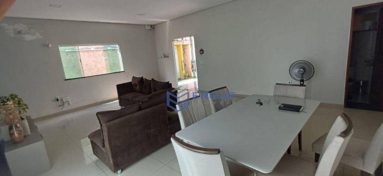 Imagem Casa com 3 Quartos à Venda, 190 m² em Mondubim - Fortaleza Imagem Casa com 3 Quartos à Venda, 190 m² em Mondubim - Fortaleza