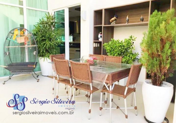 Imagem Casa com 5 Quartos à Venda, 500 m² em Cararu - Eusébio Imagem Casa com 5 Quartos à Venda, 500 m² em Cararu - Eusébio