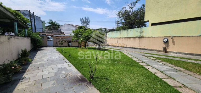 Imagem Casa com 3 Quartos à Venda, 426 m² em Curicica - Rio De Janeiro Imagem Casa com 3 Quartos à Venda, 426 m² em Curicica - Rio De Janeiro