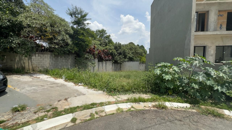 Imagem Terreno à Venda ou Locação, 257 m² em Palm Hills - Cotia Imagem Terreno à Venda ou Locação, 257 m² em Palm Hills - Cotia