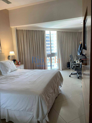 Imagem Apartamento com 3 Quartos à Venda, 221 m² em Barra Da Tijuca - Rio De Janeiro Imagem Apartamento com 3 Quartos à Venda, 221 m² em Barra Da Tijuca - Rio De Janeiro