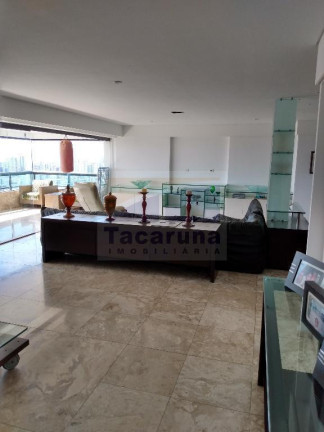 Imagem Apartamento com 4 Quartos à Venda, 307 m² em Casa Forte - Recife