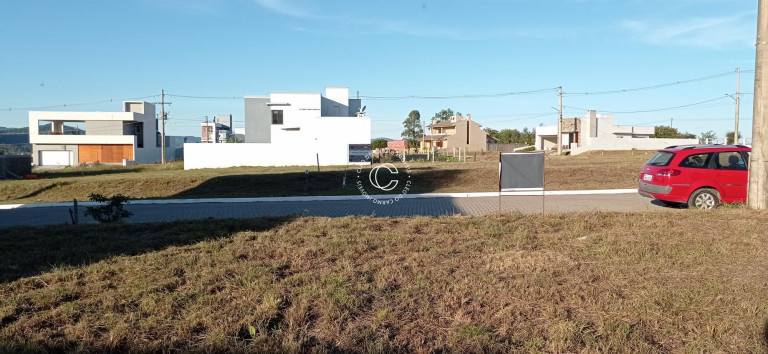Imagem Terreno à Venda, 378 m² em Camobi - Santa Maria Imagem Terreno à Venda, 378 m² em Camobi - Santa Maria