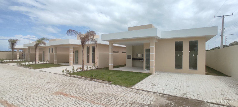 Imagem Casa com 3 Quartos à Venda, 112 m² em Guarajuba - Camaçari