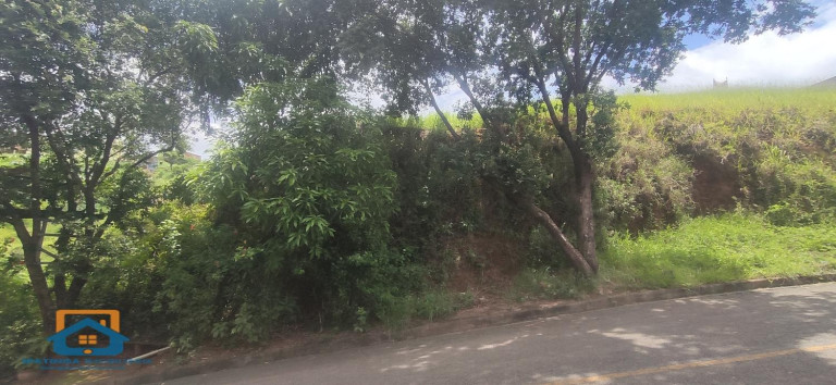 Imagem Terreno à Venda, 1.385 m² em Iguaçu - Ipatinga Imagem Terreno à Venda, 1.385 m² em Iguaçu - Ipatinga