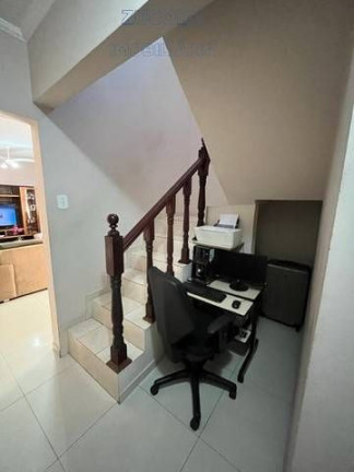 Imagem Casa com 4 Quartos à Venda, 200 m² em Jardim Las Vegas - Santo André Imagem Casa com 4 Quartos à Venda, 200 m² em Jardim Las Vegas - Santo André