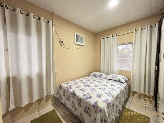 Imagem Casa com 3 Quartos à Venda, 125 m² em Centro - Balneário Barra Do Sul Imagem Casa com 3 Quartos à Venda, 125 m² em Centro - Balneário Barra Do Sul