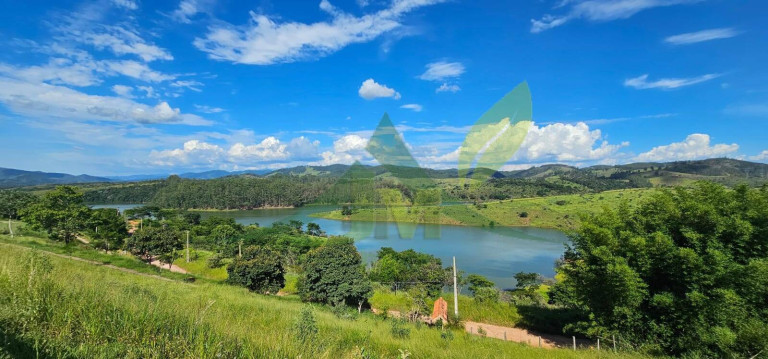 Imagem Chácara com 7 Quartos à Venda, 4.100 m² em Represa - Piracaia Imagem Chácara com 7 Quartos à Venda, 4.100 m² em Represa - Piracaia