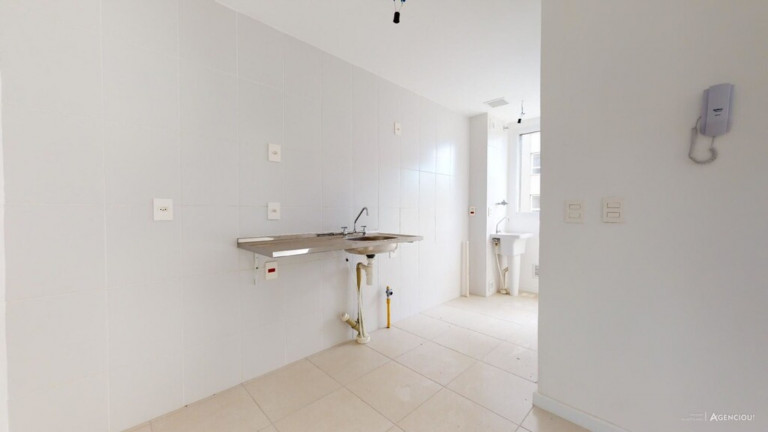 Imagem Imóvel com 2 Quartos à Venda, 50 m² em Jardim Carvalho - Porto Alegre Imagem Imóvel com 2 Quartos à Venda, 50 m² em Jardim Carvalho - Porto Alegre