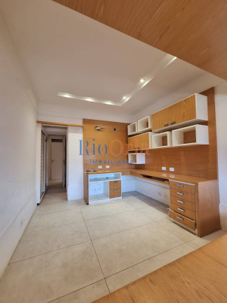 Imagem Apartamento com 4 Quartos à Venda, 300 m² em Barra Da Tijuca - Rio De Janeiro