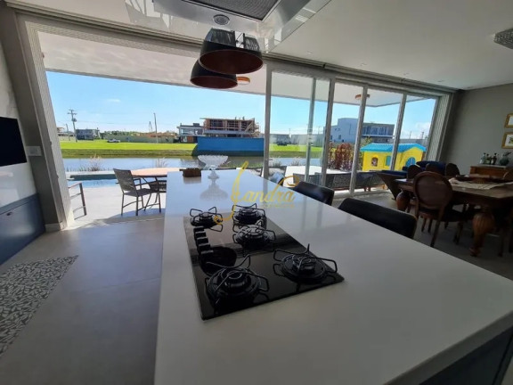 Imagem Casa de Condomínio com 5 Quartos à Venda, 390 m² em Centro - Xangri-la