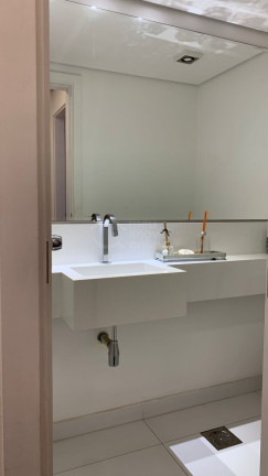 Imagem Apartamento com 4 Quartos à Venda, 206 m² Imagem Apartamento com 4 Quartos à Venda, 206 m²