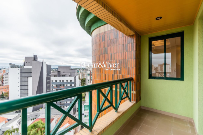 Imagem Apartamento com 3 Quartos à Venda, 149 m² em Centro - Curitiba