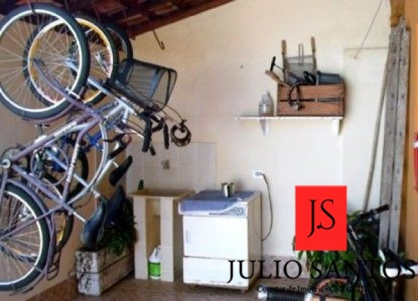 Imagem Sobrado com 1 Quarto à Venda, 250 m² em Centro - Ubatuba