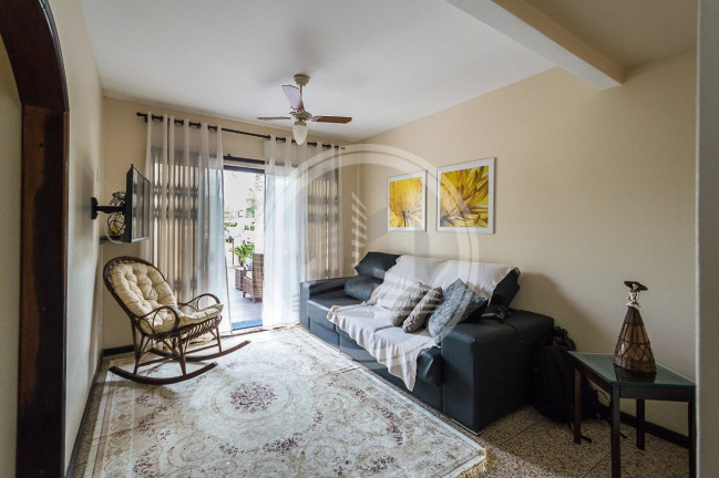 Imagem Casa com 3 Quartos à Venda, 160 m² em Morrinhos - Bombinhas