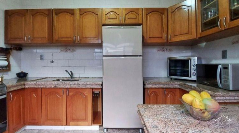 Imagem Casa com 3 Quartos à Venda, 190 m² em Jardim Santo André - Limeira