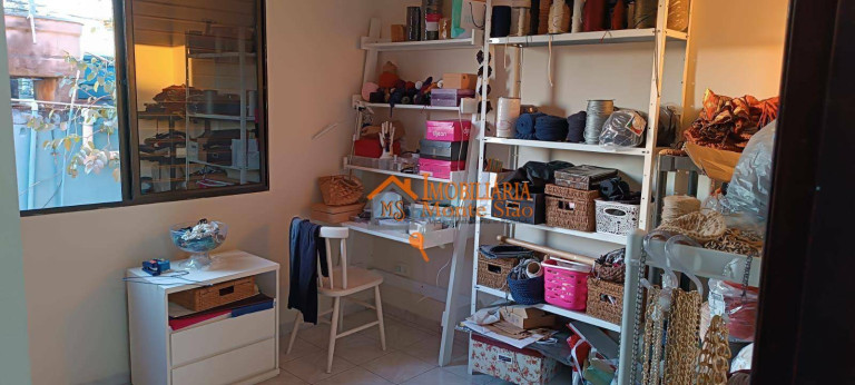 Imagem Sobrado com 3 Quartos à Venda, 240 m² em Jardim Bom Clima - Guarulhos Imagem Sobrado com 3 Quartos à Venda, 240 m² em Jardim Bom Clima - Guarulhos