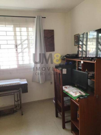 Imagem Sobrado com 3 Quartos à Venda, 244 m² em Guaíra - Curitiba