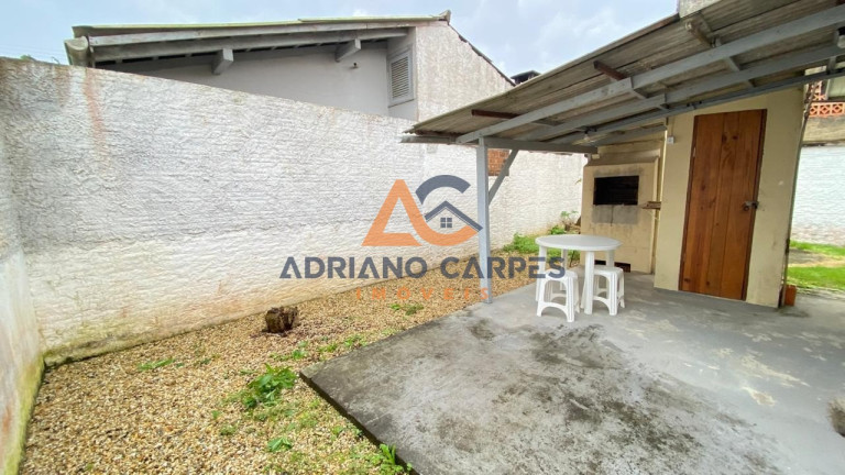 Imagem Casa com 2 Quartos para Alugar ou Temporada, 61 m² em Gravatá - Navegantes Imagem Casa com 2 Quartos para Alugar ou Temporada, 61 m² em Gravatá - Navegantes