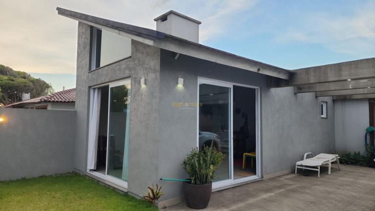 Imagem Casa com 3 Quartos à Venda, 150 m² em Rainha Do Mar - Xangri-lá