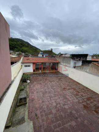 Imagem Sobrado com 5 Quartos à Venda, 390 m² em Centro - Caraguatatuba Imagem Sobrado com 5 Quartos à Venda, 390 m² em Centro - Caraguatatuba