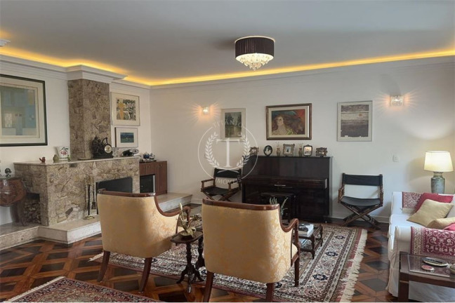 Imagem Casa com 3 Quartos à Venda, 248 m² em Campo Belo - São Paulo
