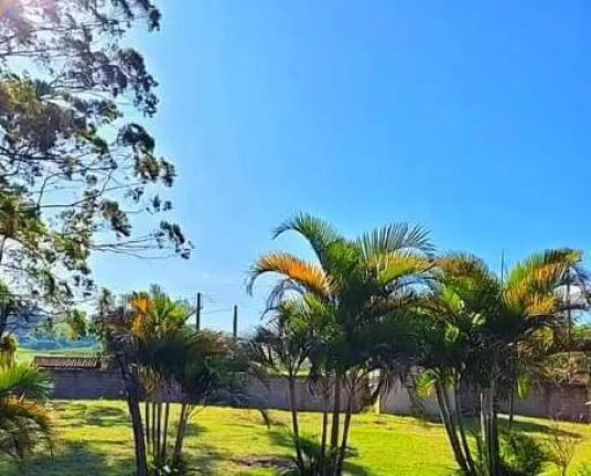 Imagem Chácara com 2 Quartos à Venda, 80 m² em Dos Pessegueiros - Extrema