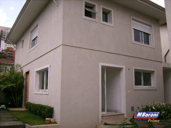 Casa à Venda, 200 m² em Cidade Monções - São Paulo