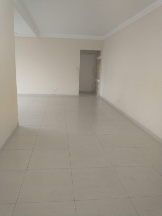 Imagem Apartamento com 3 Quartos à Venda, 135 m² em Marapé - Santos
