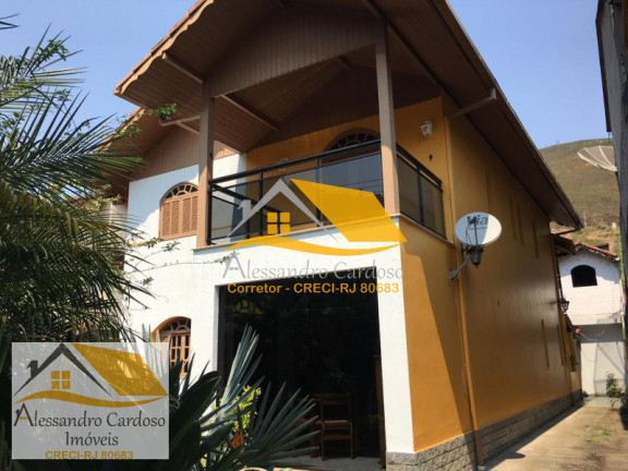Imagem Casa com 3 Quartos à Venda, 140 m²